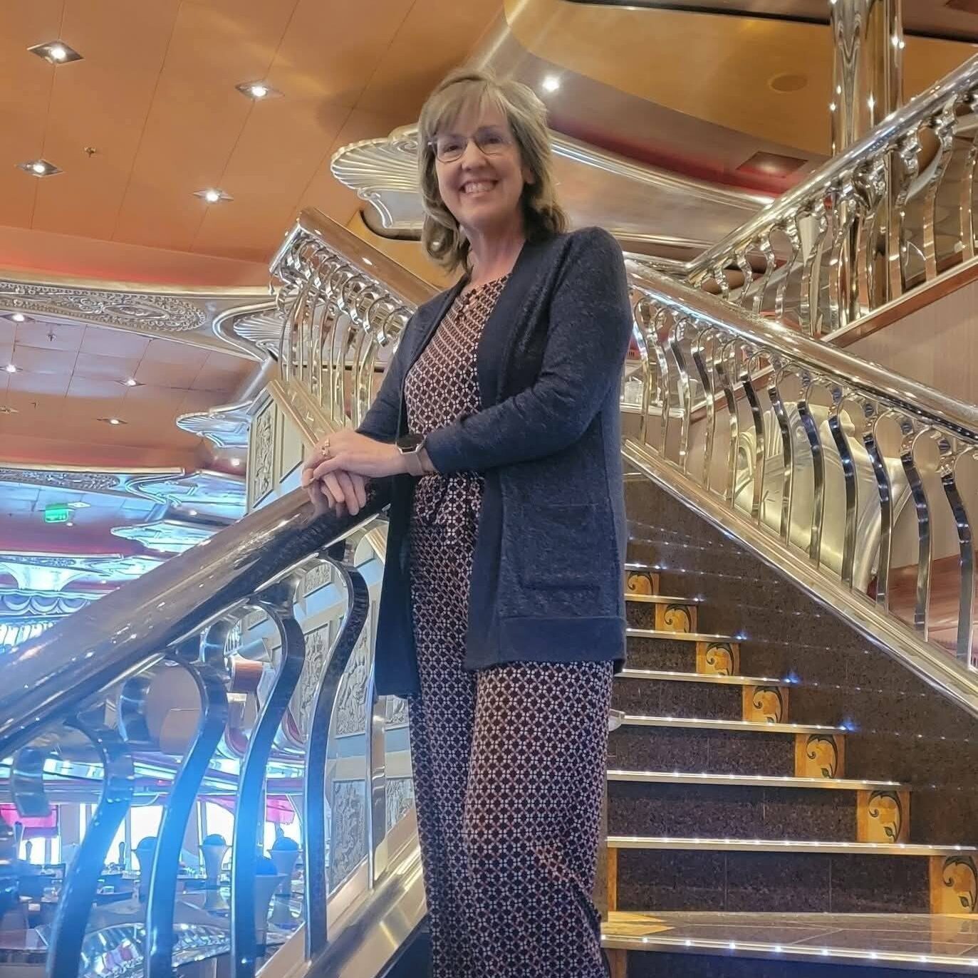 profile carnival cruise